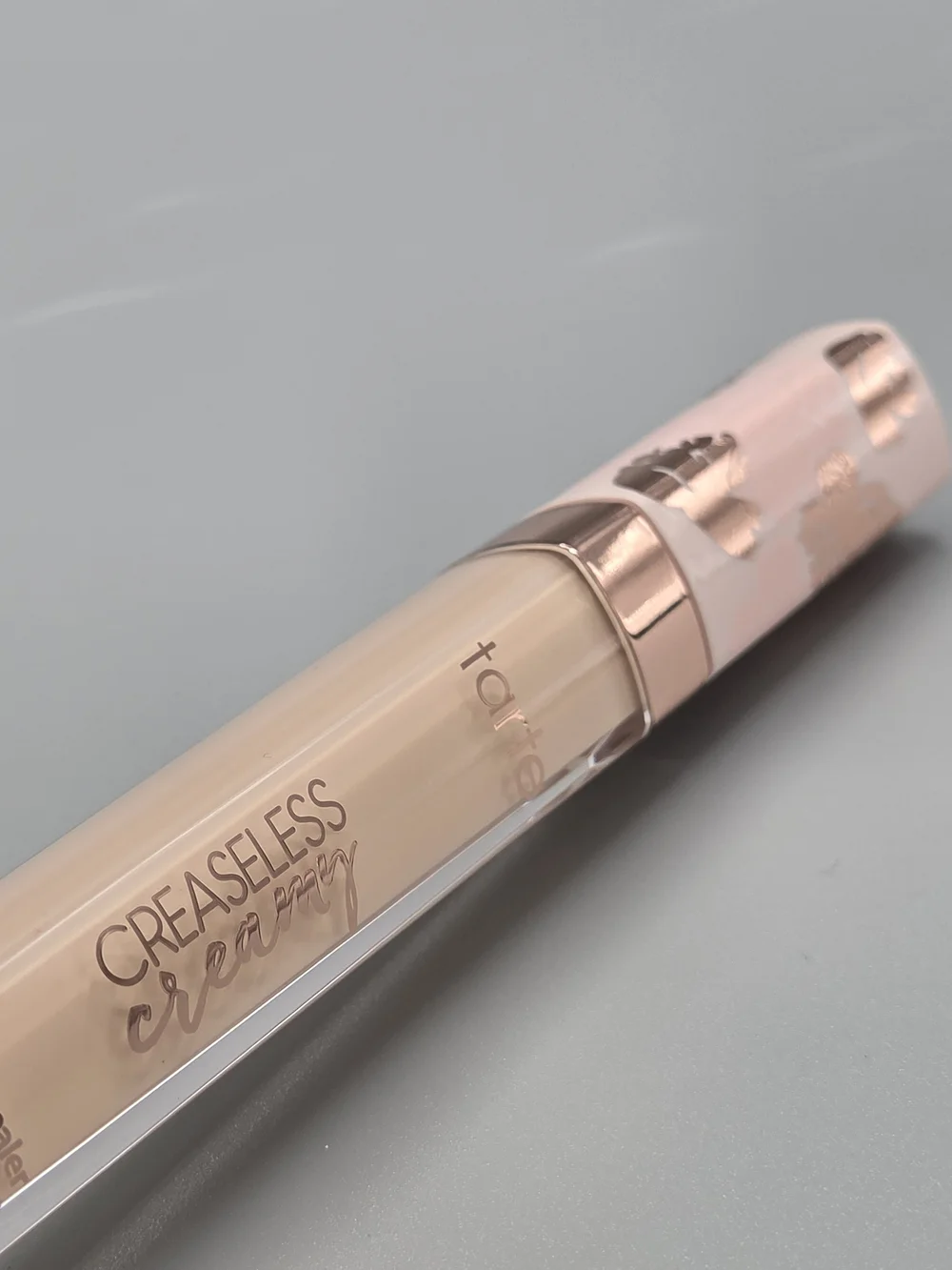 Tarte Creaseless Creamy Concealer 16N Fair Light